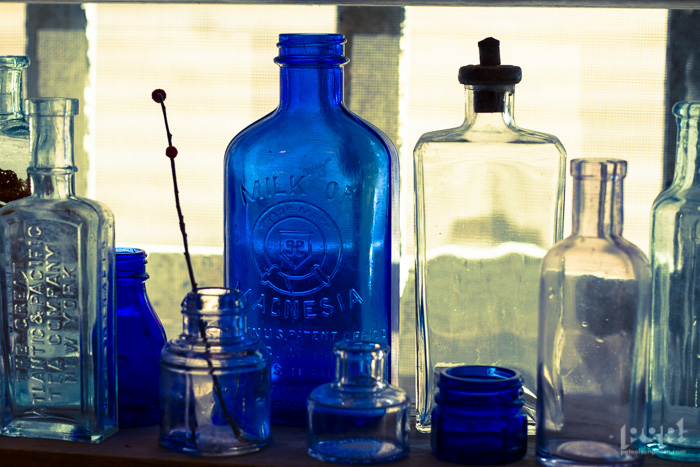 HistoryOnTheRocks_Bottles.jpg
